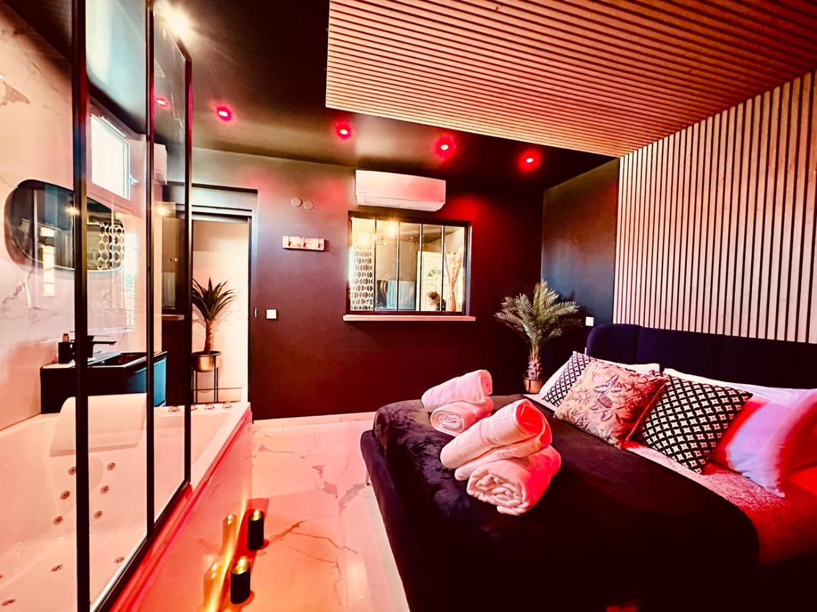 Suite Meg Esbly Esterno foto